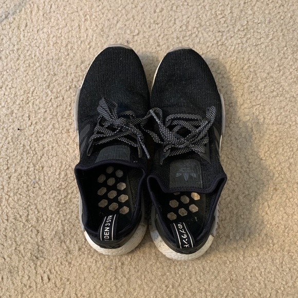 Champs Sports x NMD_R1 ‘Black Grey’ Adidas Size 11 - Picture 4 of 4